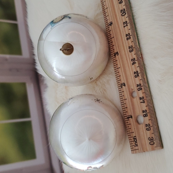 BETSEY CLARK Hallmark Set of 2 Christmas ornaments dated 1975 Keepsake - Picture 3 of 9